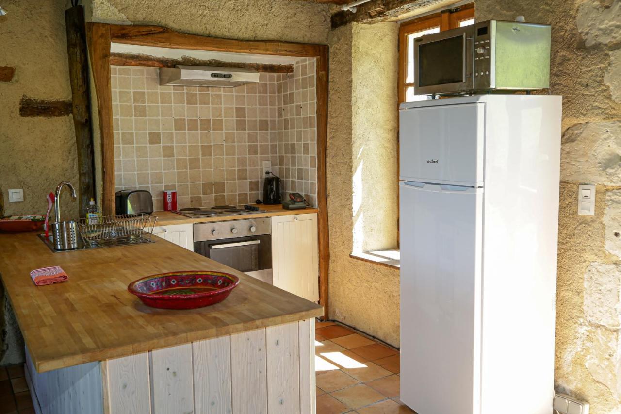 Bed and Breakfast Domaine Du Bourg Salon Екстер'єр фото