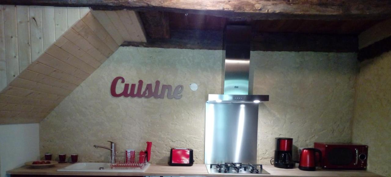 Bed and Breakfast Domaine Du Bourg Salon Екстер'єр фото