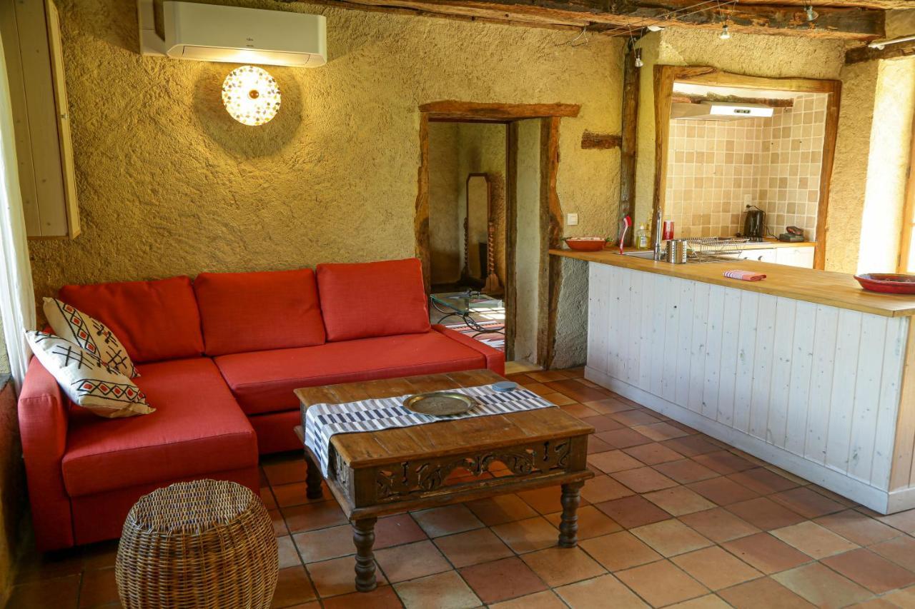 Bed and Breakfast Domaine Du Bourg Salon Екстер'єр фото