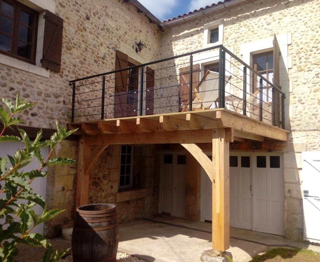 Bed and Breakfast Domaine Du Bourg Salon Екстер'єр фото